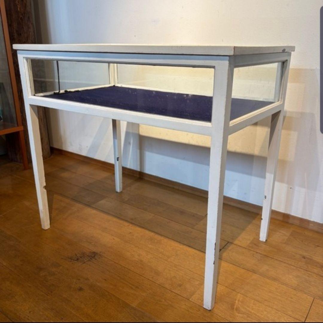 引き取り限定 アンティーク調 ディスプレイ ガラス テーブル アクセサリー