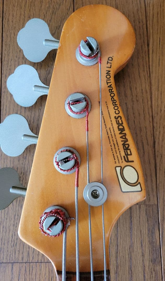 FERNANDES フェルナンデス 石ロゴ エレキベース サンバースト プレベ