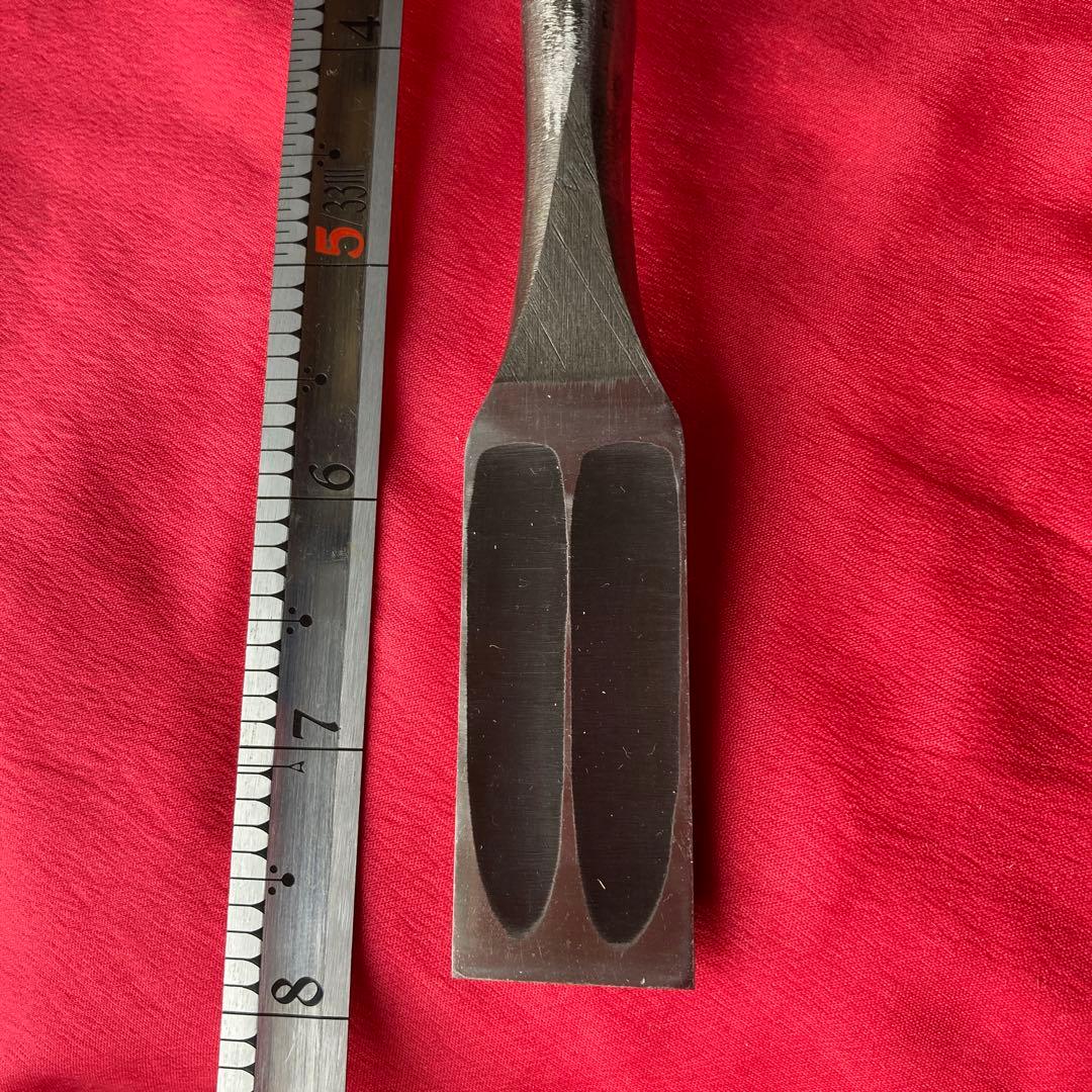 田斎　作　脇差し鑿9分(27ミリ)