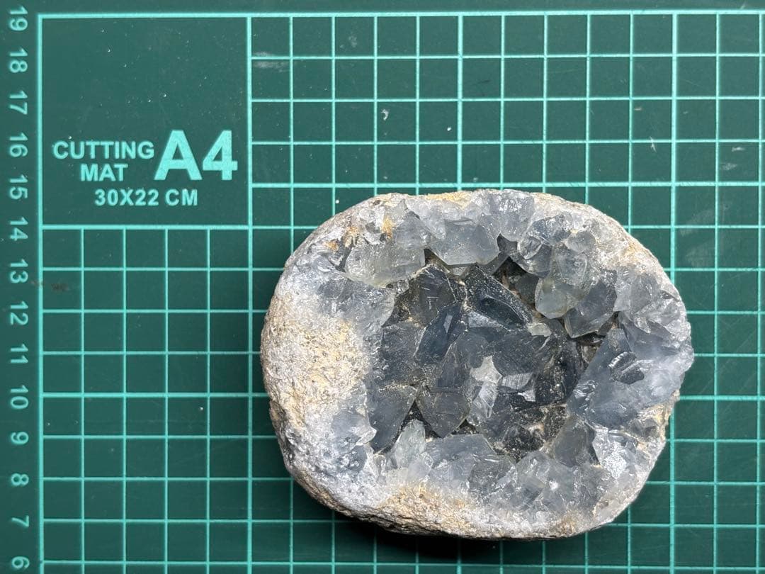 セレスタイト(クラスター)619g