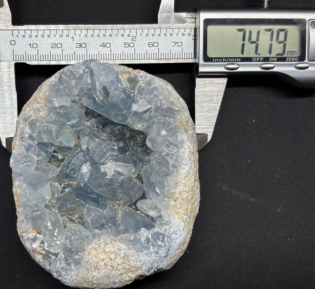 セレスタイト(クラスター)619g