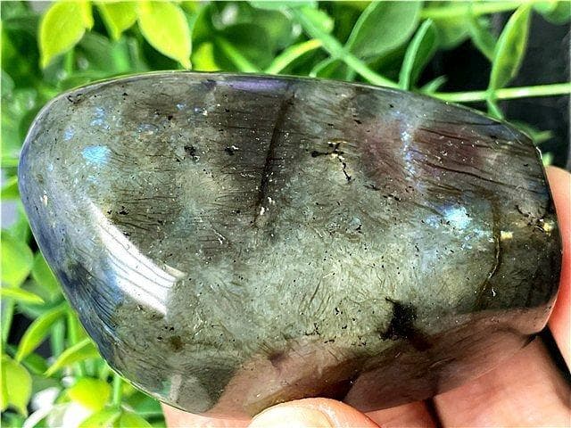 AAA級天然ラブラドライト原石B89K3/20K77D - メルカリ