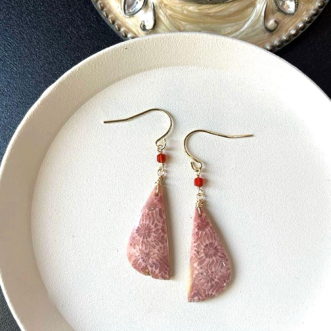 《1点限定》ピンクフォッシルコーラル＆カーネリアン＊ピアスorイヤリング