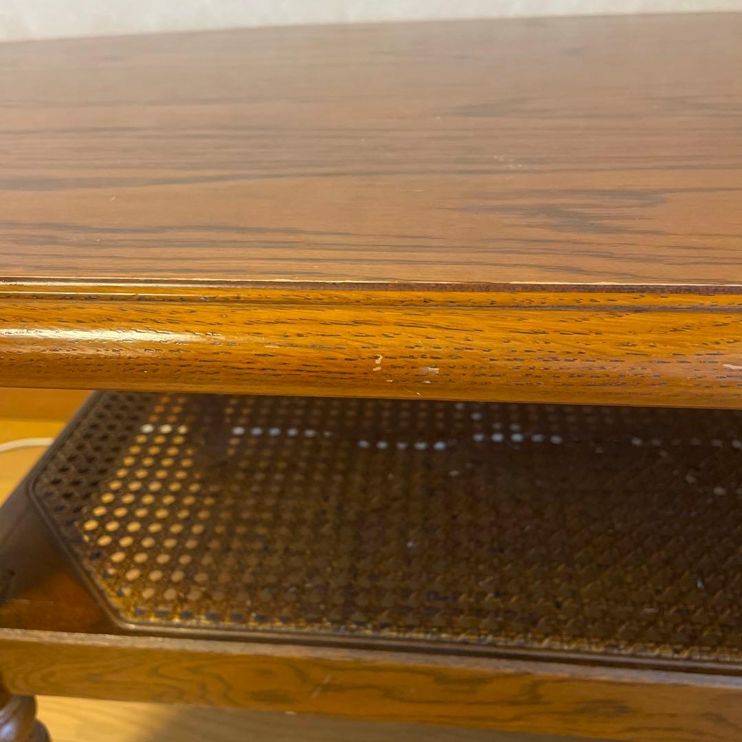 三越ブルージュ　ローテーブル　あき