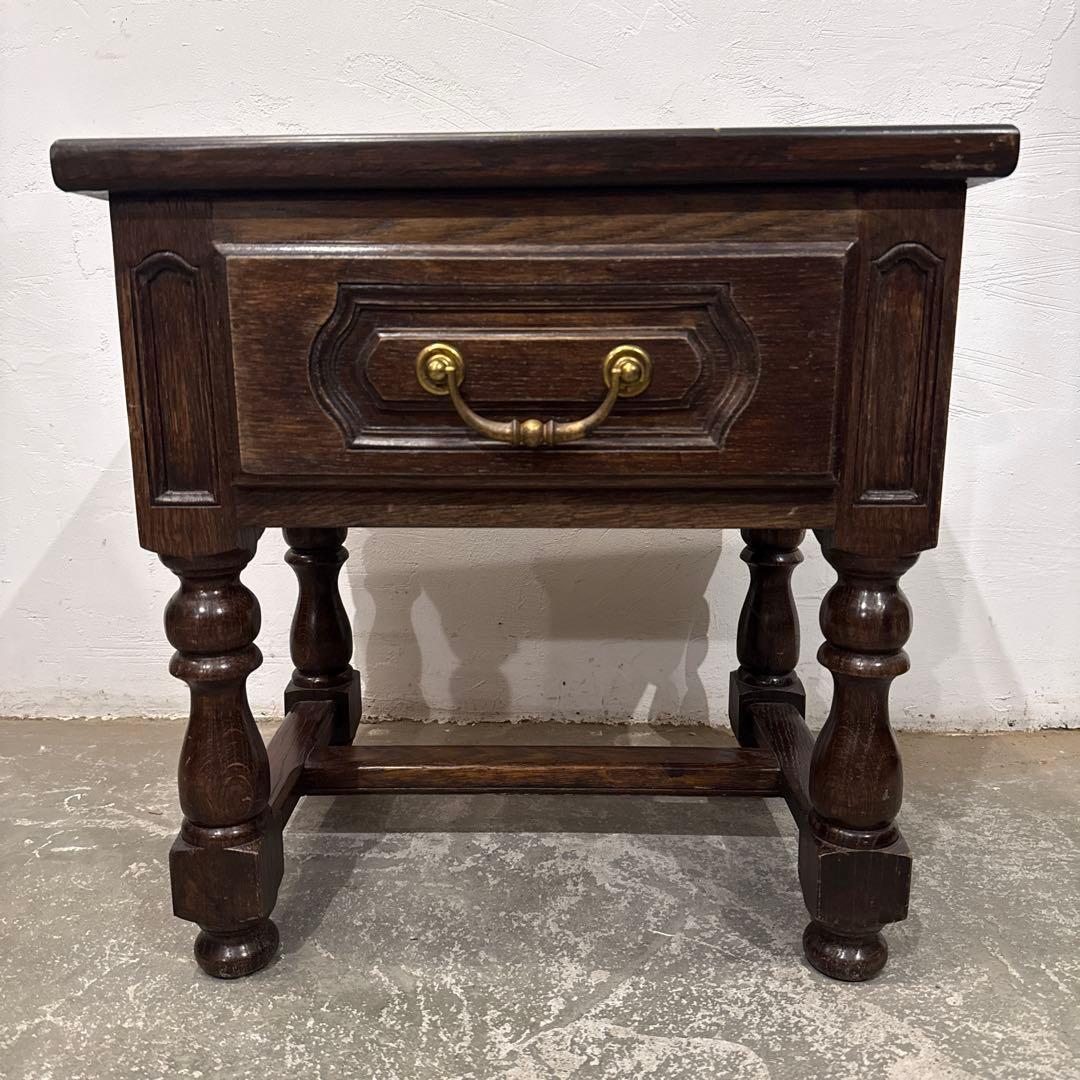 Tomo　ヴィンテージ　木製サイドテーブル　引き出し付き　1