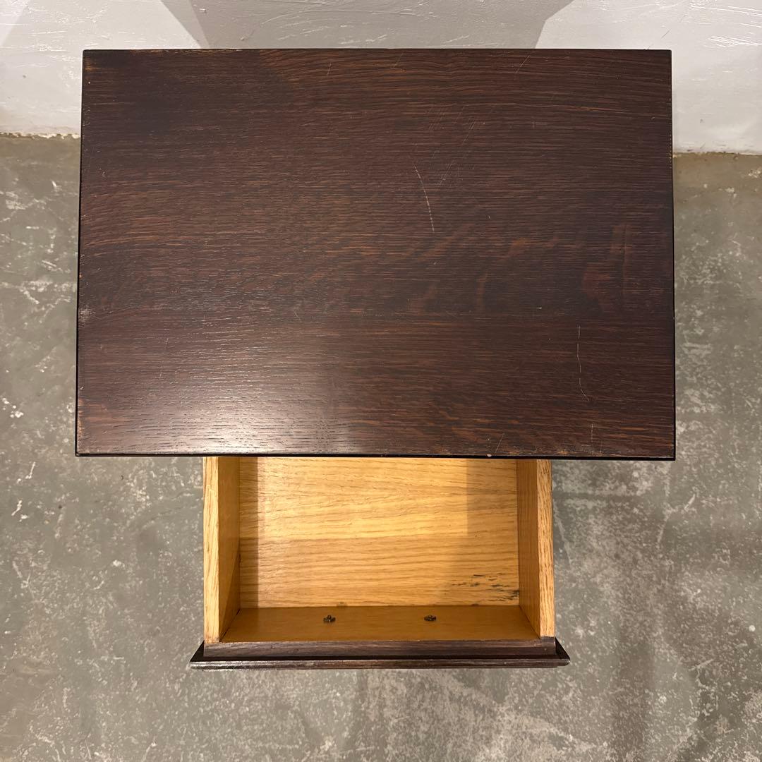 Tomo　ヴィンテージ　木製サイドテーブル　引き出し付き　1