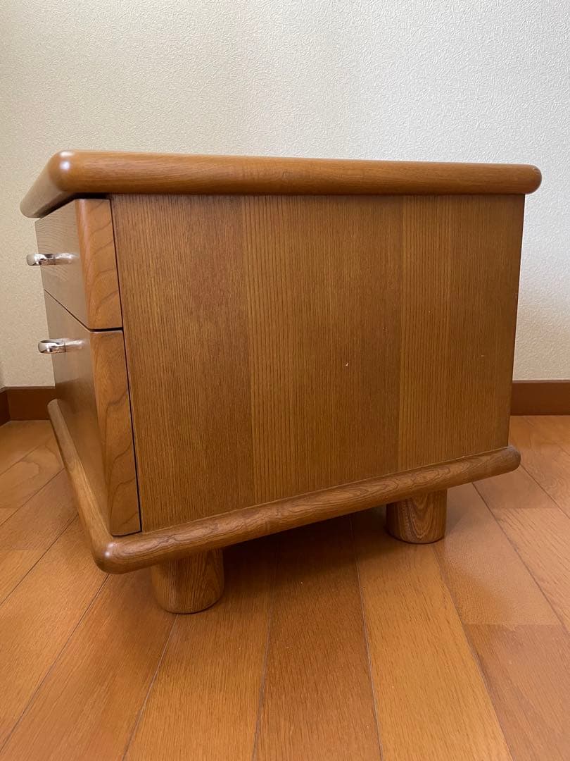 東京インテリア　ベッドサイドテーブル　サイドチェスト