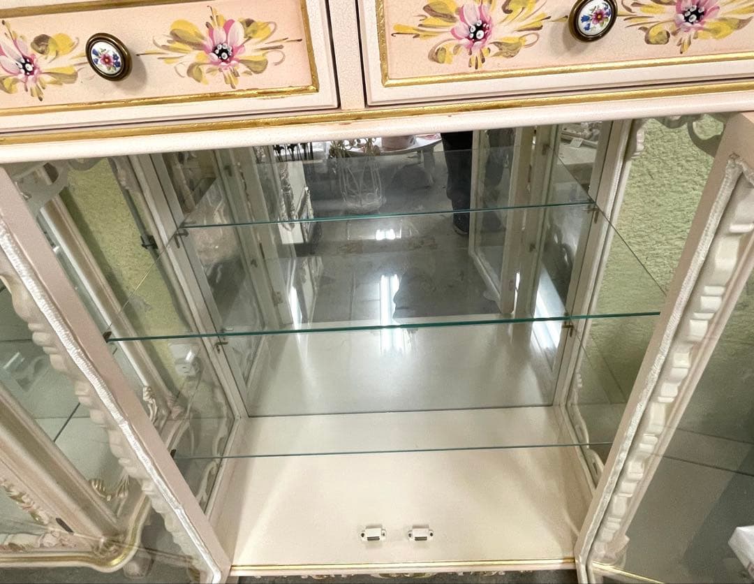 ロココ調 姫家具 花柄 ガラスキャビネット 薄ピンクベージュ 美品