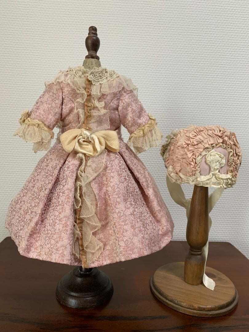 ✨3日間限定✨ビスクドール38㎝用ドレス&ボネ ピンク系 リプロ