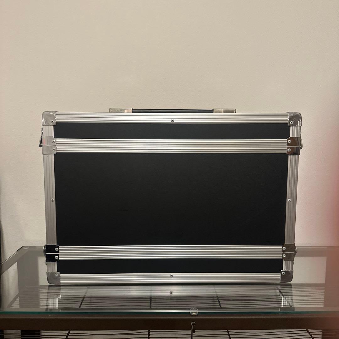 T.C. Electronic M-ONEマルチエフェクター ケース・説明書付属