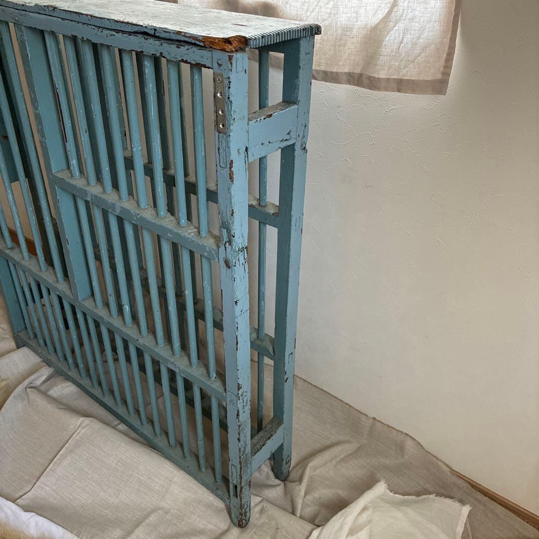 フランスアンティーク 木製シェルフ ウォールシェルフ 壁掛けラック 飾り棚