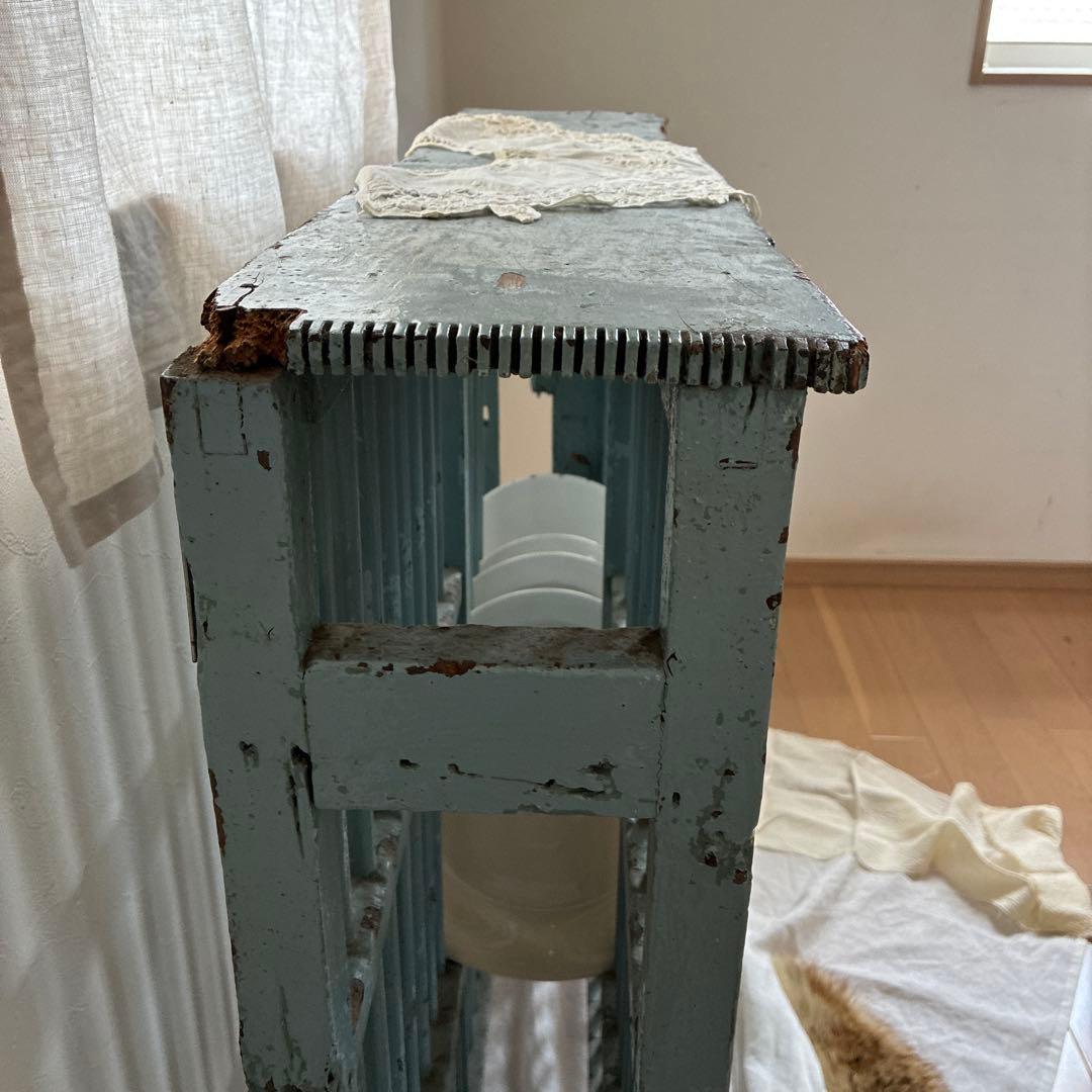 フランスアンティーク 木製シェルフ ウォールシェルフ 壁掛けラック 飾り棚