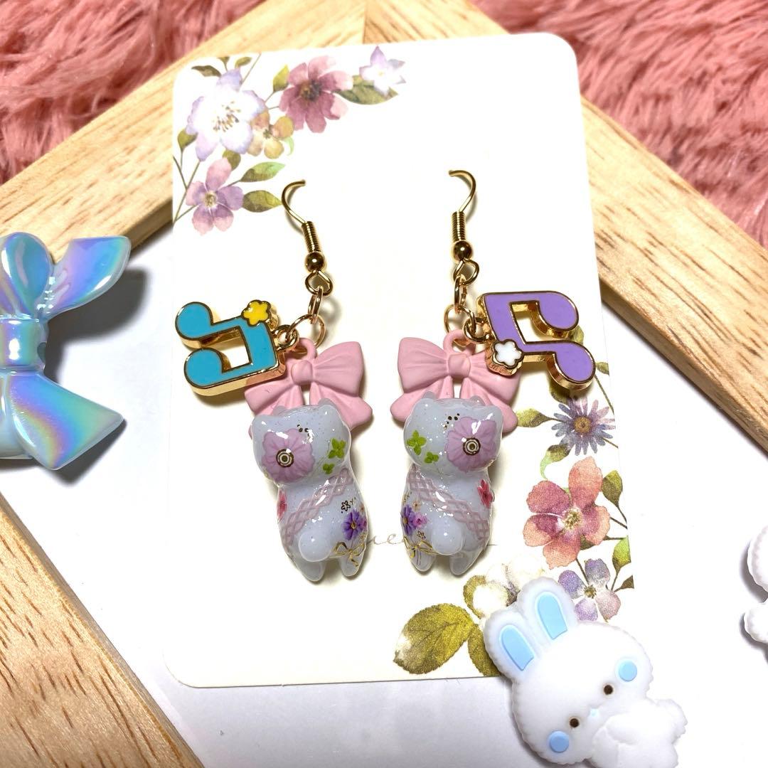 ☆リボンとSpringボタニカル風猫ちゃんピアス☆