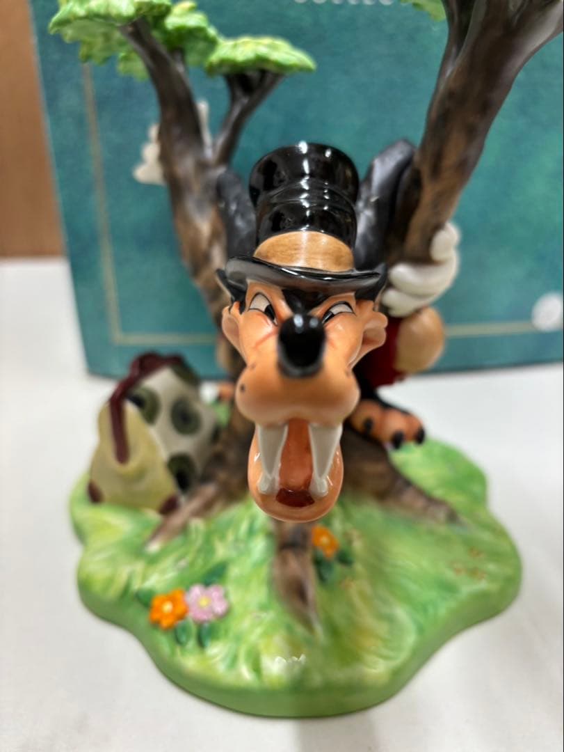 オオカミと三匹の子豚(赤頭巾) ディズニークラシックコレクション