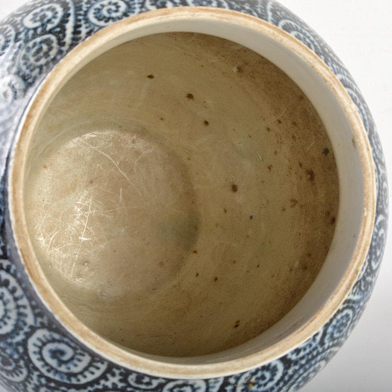 伊万里焼 古伊万里 染付 蛸唐草文 壷 V R7130B - メルカリ