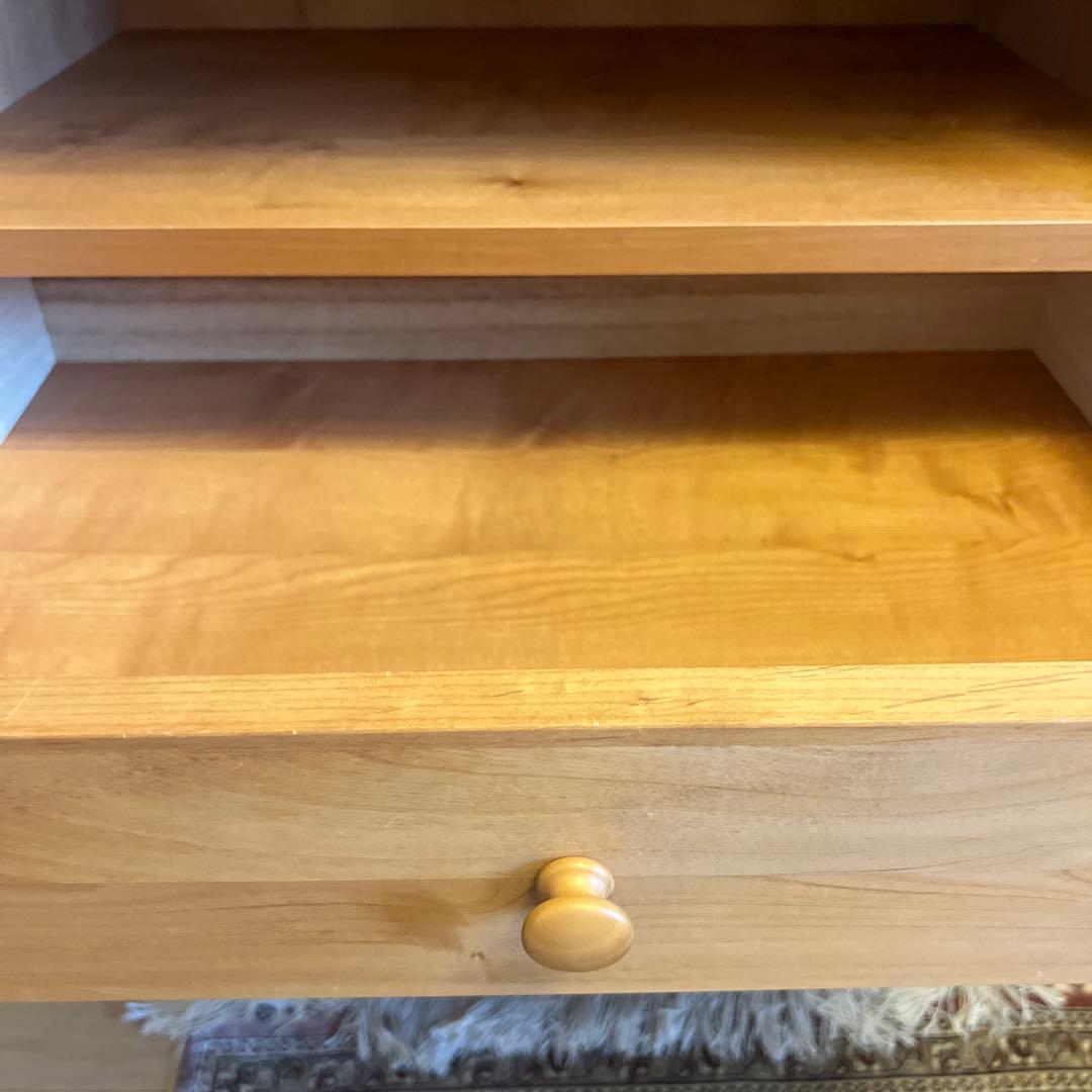 モモナチュラル　チェスト