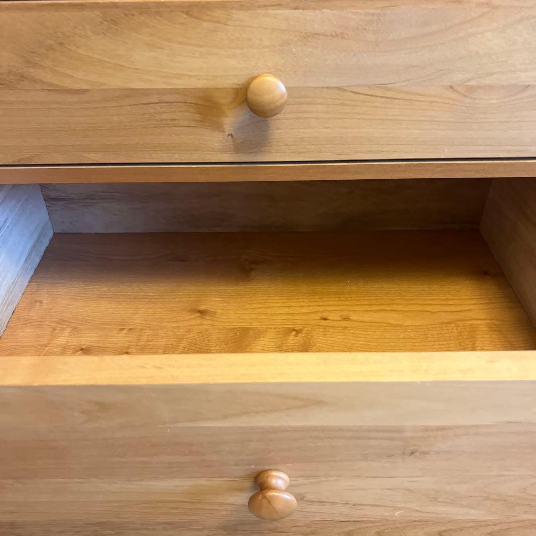 モモナチュラル　チェスト