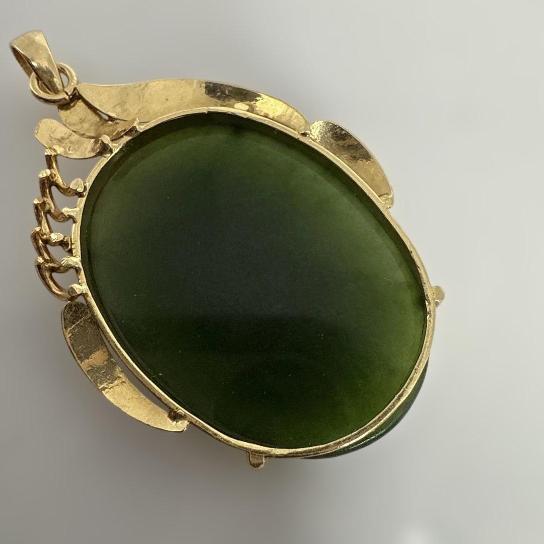 18Kゴールド 翡翠 玉石 オーバル ペンダント
