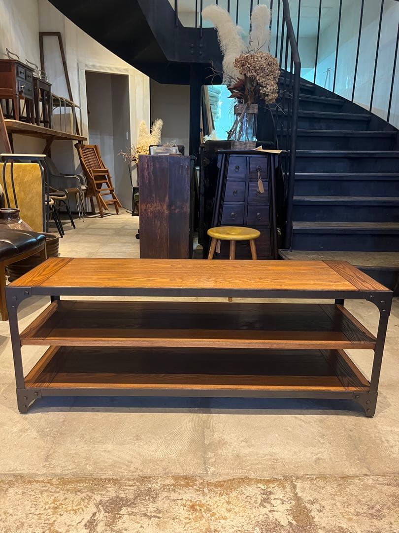 インダストリアルラック　テレビボード