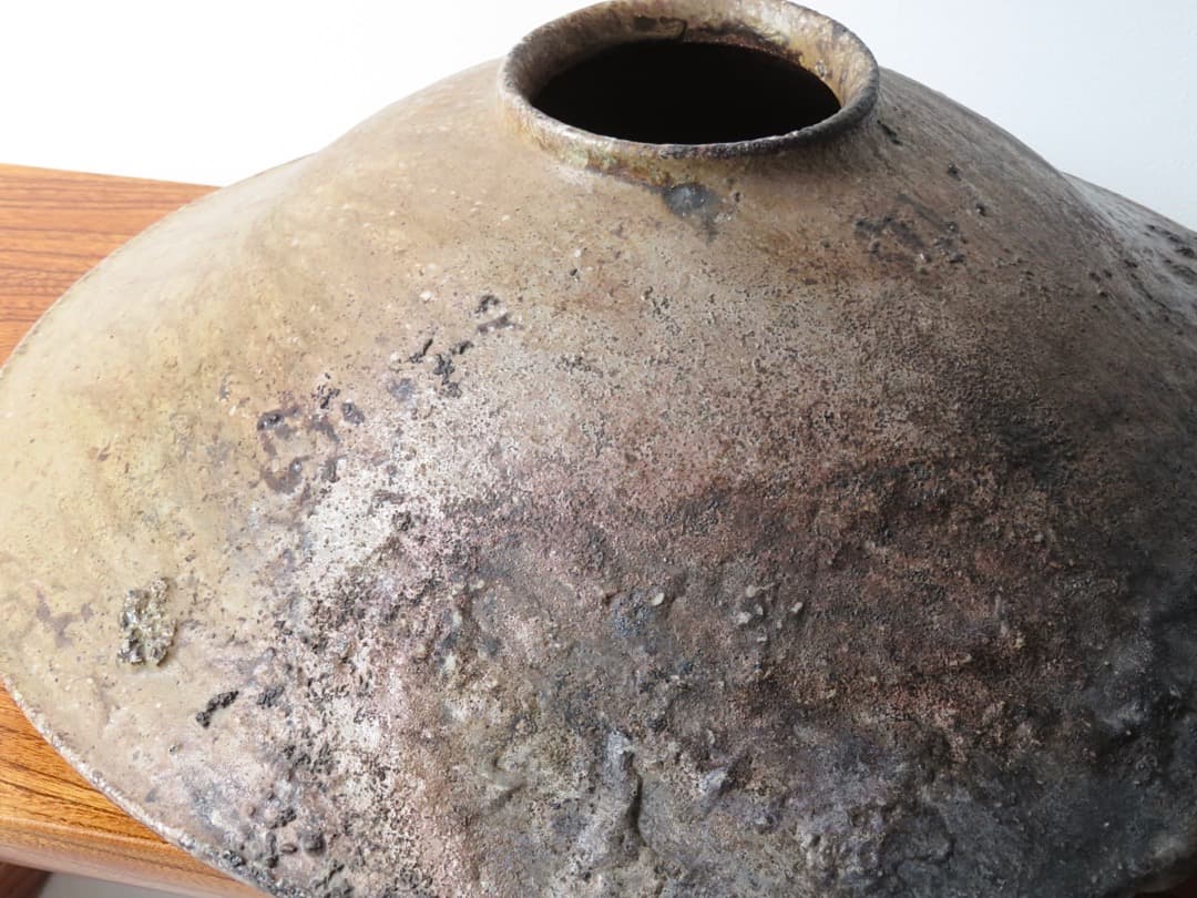 【値下】青娥窯　松元洋一作②　『自然釉算盤花入』　穴窯焼成