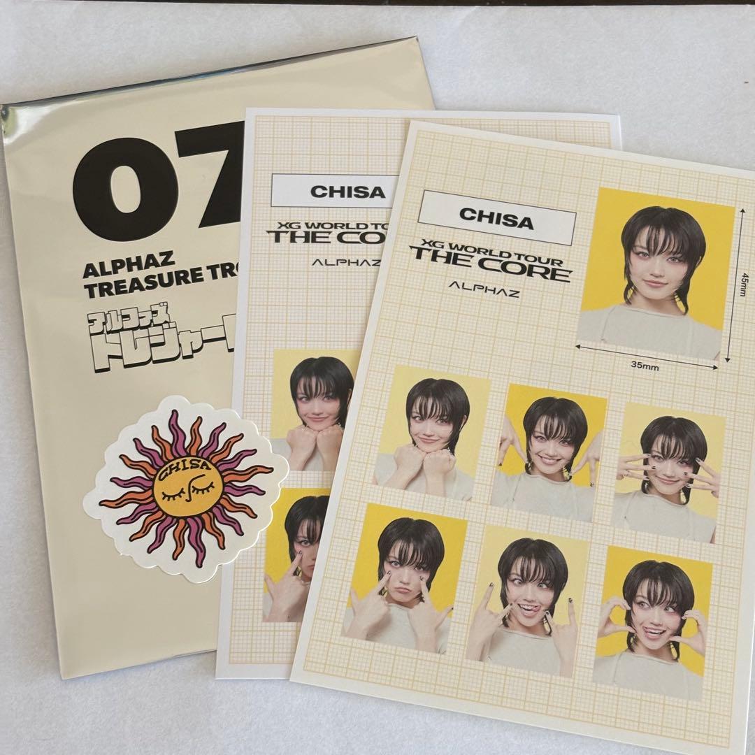 XG CHISA チサ 07 証明写真 ステッカー - メルカリ