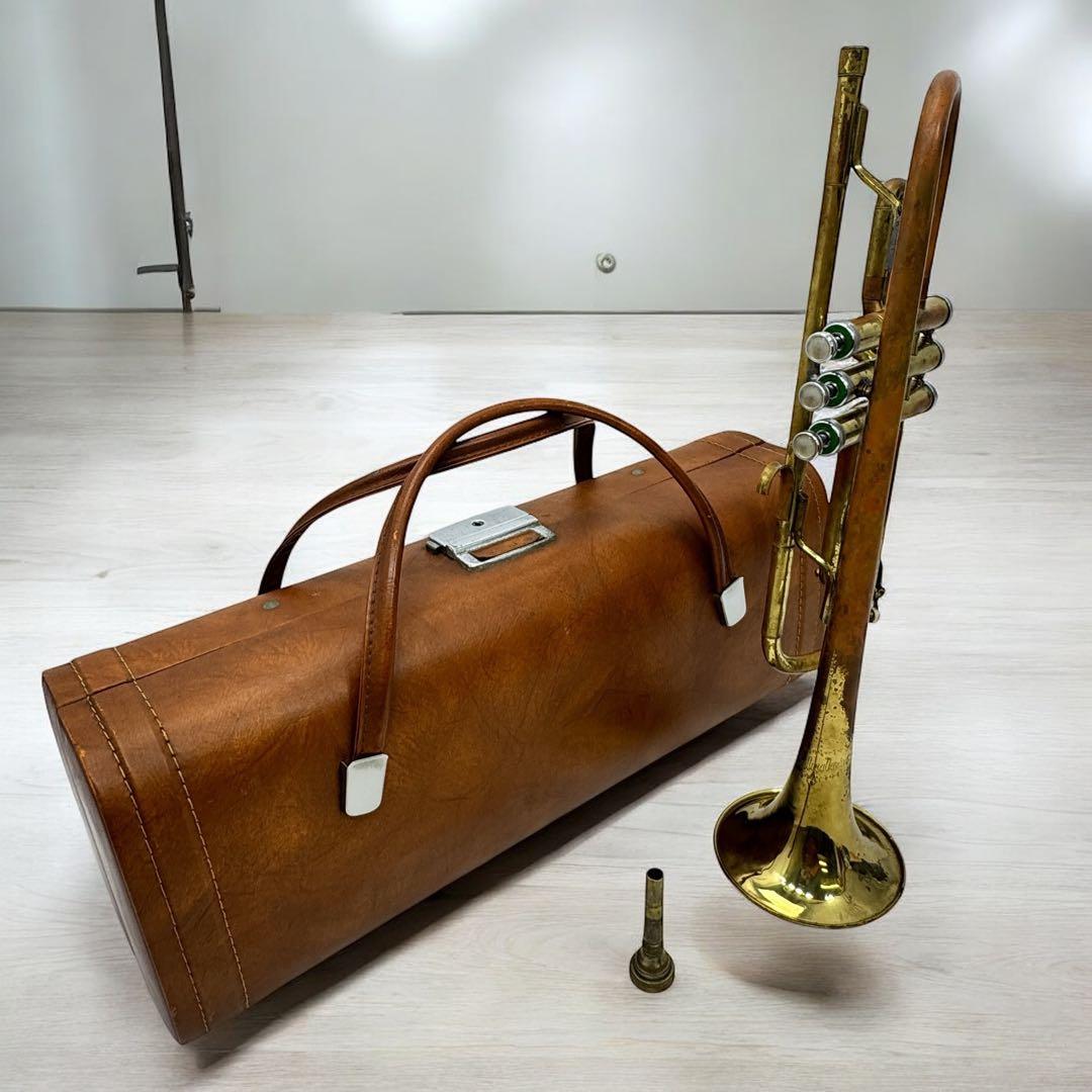 初期ロット Fuludoreトランペット 本体 マウスピース ケース付き 初期ロット Fuludoreトランペット 本体 マウスピース ケース付き