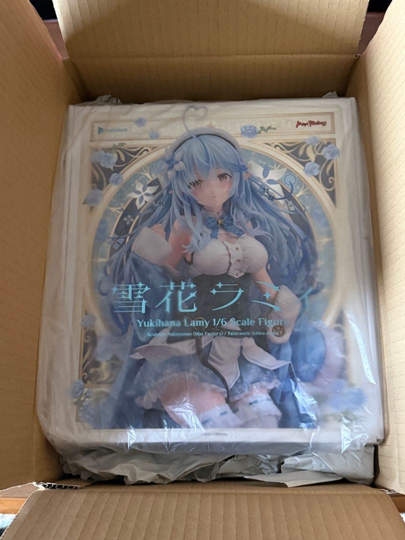 ガ*ト様 ホロライブ 雪花ラミィ 1/6 スケールフィギュア