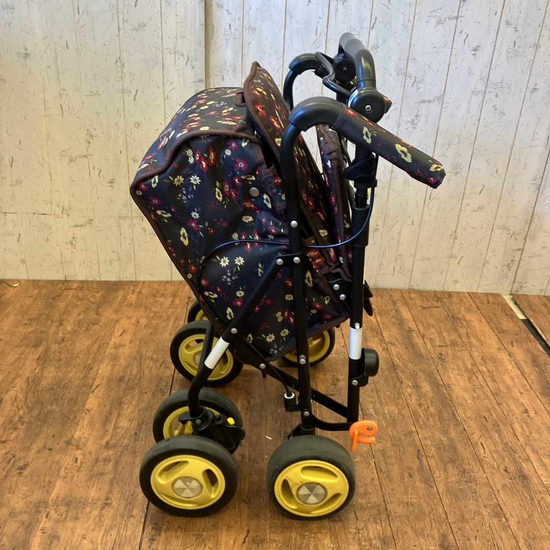 幸和 シルバーカー TacaoF 花柄 シルバーカー 座れる シニア 歩行補助