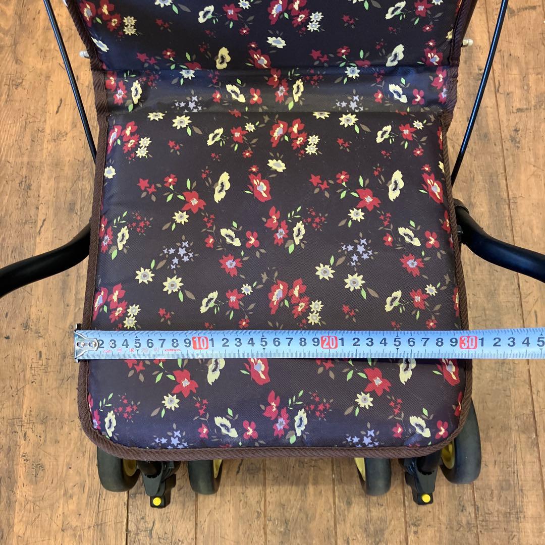 幸和 シルバーカー TacaoF 花柄 シルバーカー 座れる シニア 歩行補助