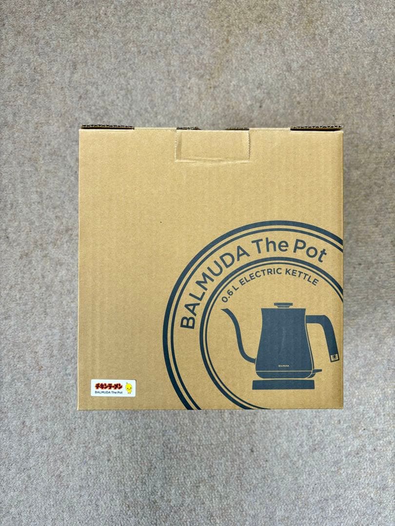 【激レア/非売品】バルミューダ電気ケトル[チキンラーメンひよこちゃん]