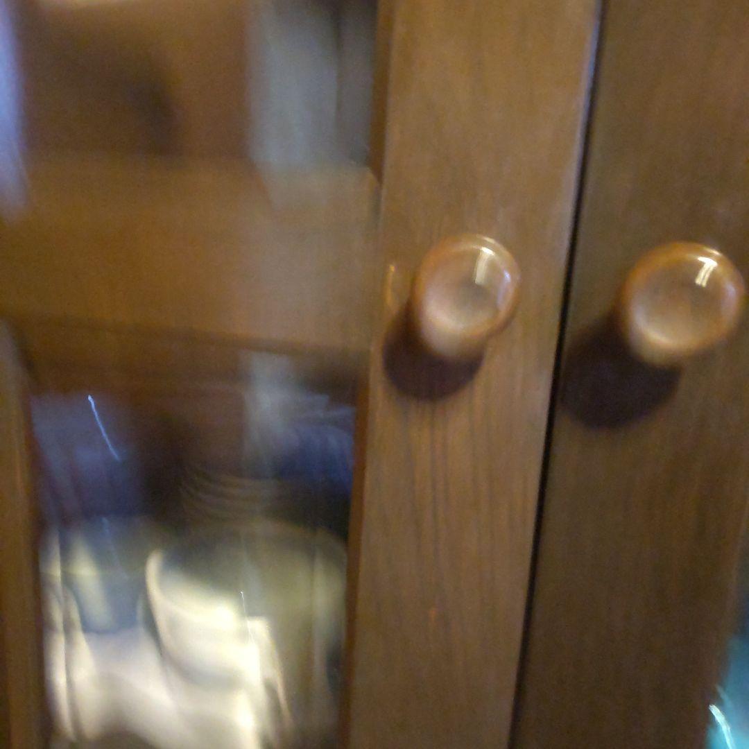 ブラウン食器棚（送料込みですよ！）