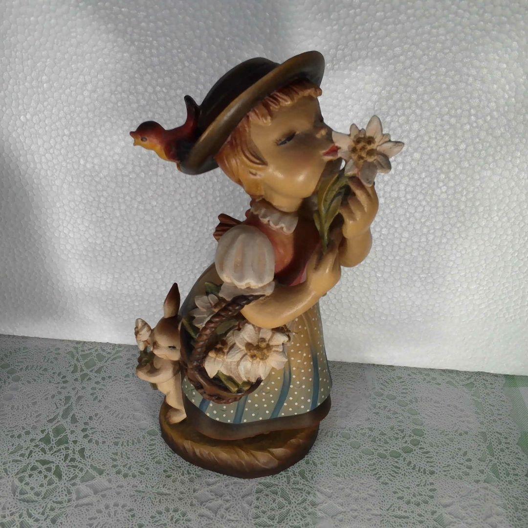 カウボーイと少女の3点