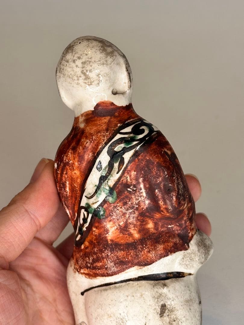 中国 磁州窯 彩絵 人物文 置物 骨董品 コレクション 時代物