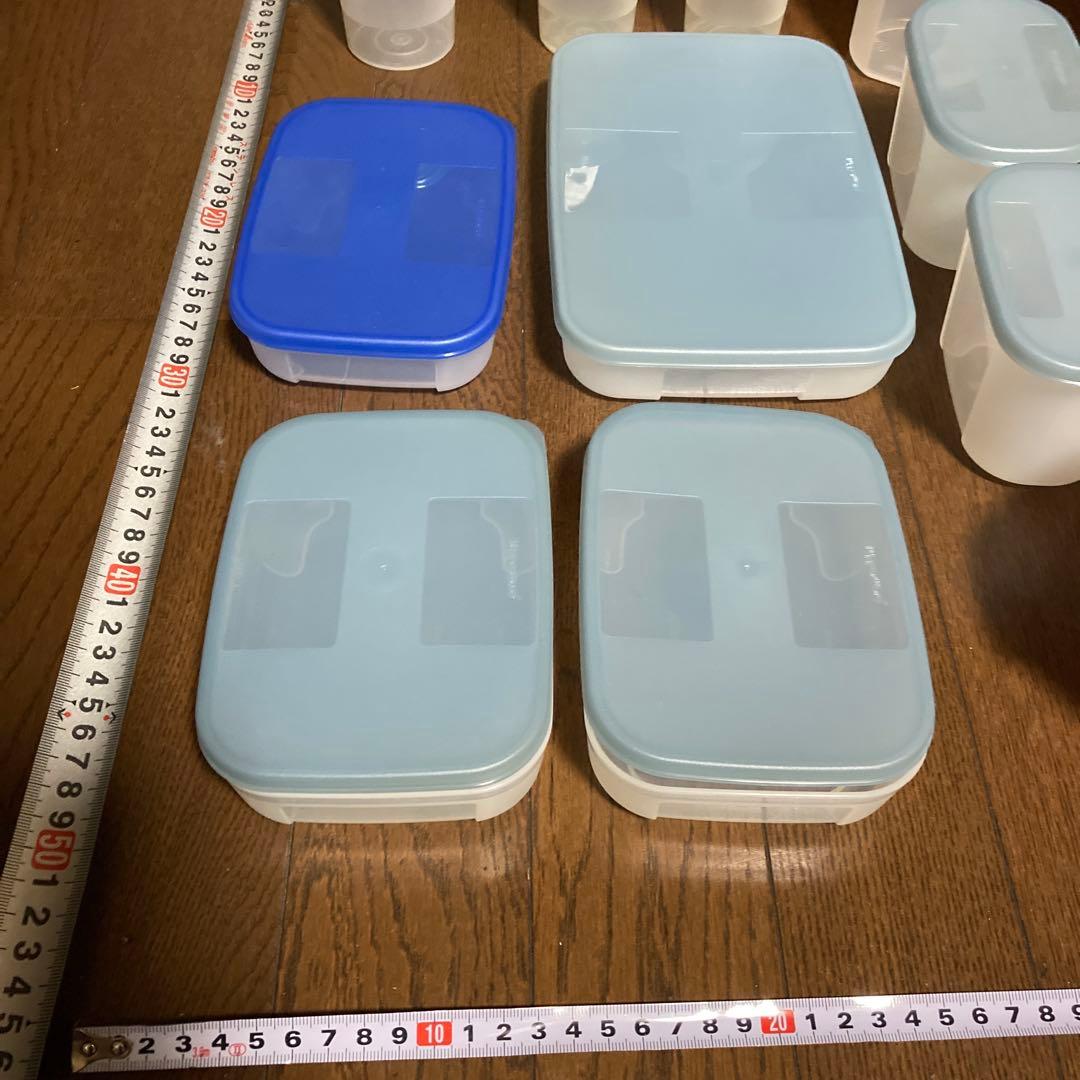 保存容器セット　15個と付属品　タッパーウェア