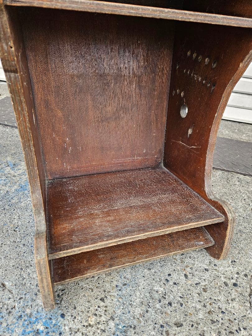 日本のアンティーク 古い飾り棚 木製 花台 サイドテーブル レターラック 本棚