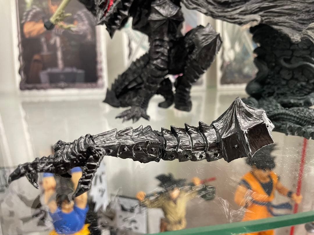 一番くじ ベルセルク 運命に抗う、黒い剣士 A賞 ガッツ B賞 ドラゴン