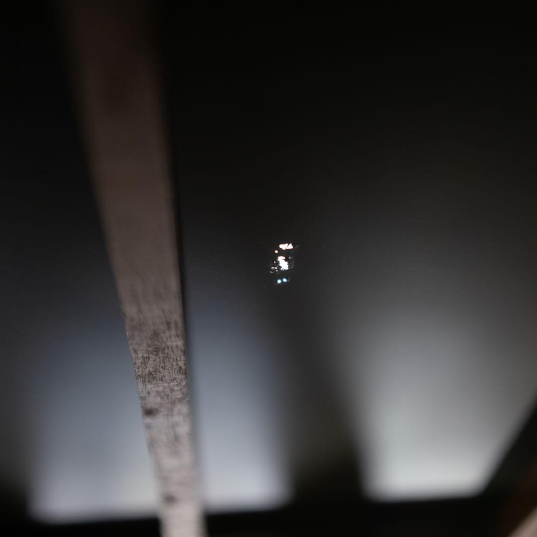 ナラ材　ブラウン色 センターテーブル ガラス天板