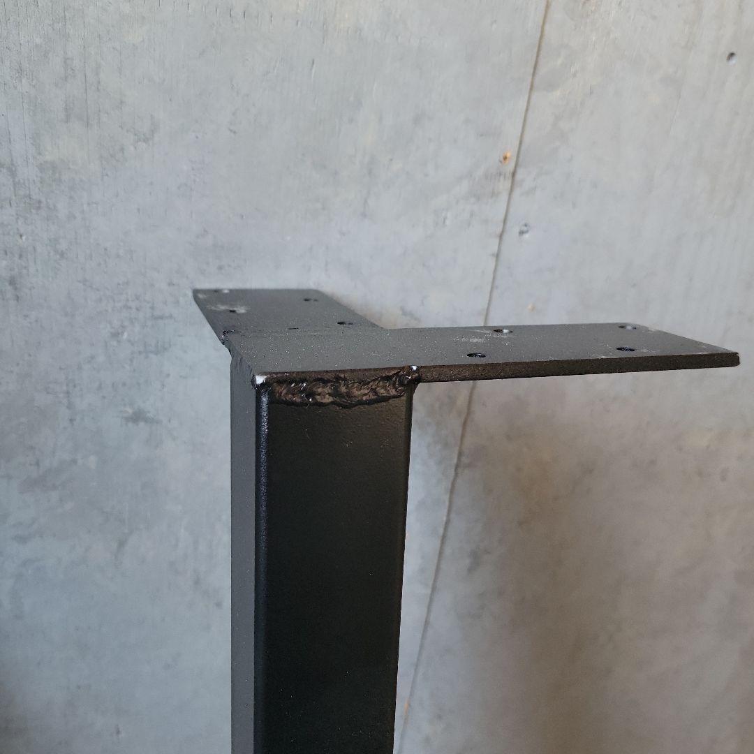 アイアンレッグ　鉄脚　ダイニングテーブル　アジャスター付き　リビングテーブル