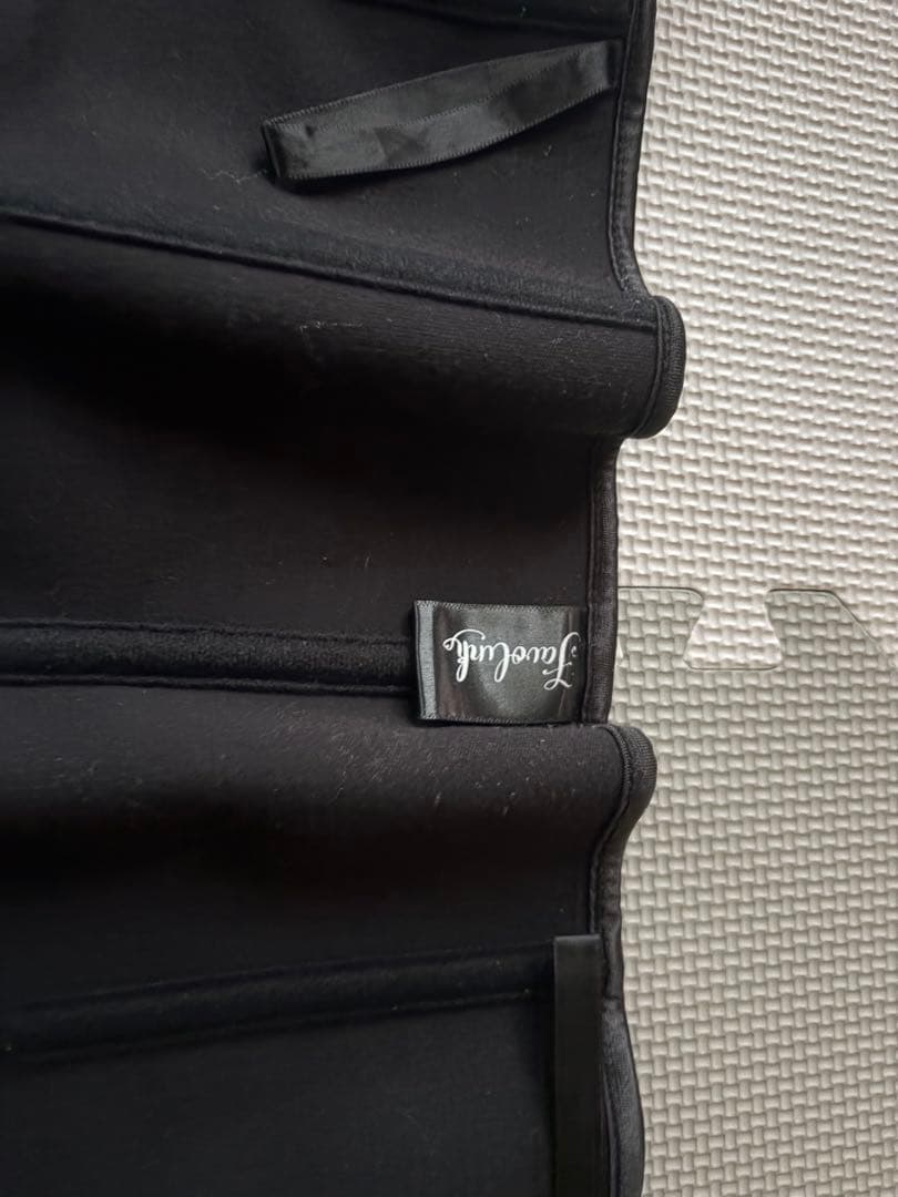 安井友梨監修FAVOLINK EXCEEDベルトS 補整 ウエストシェイパー - メルカリ