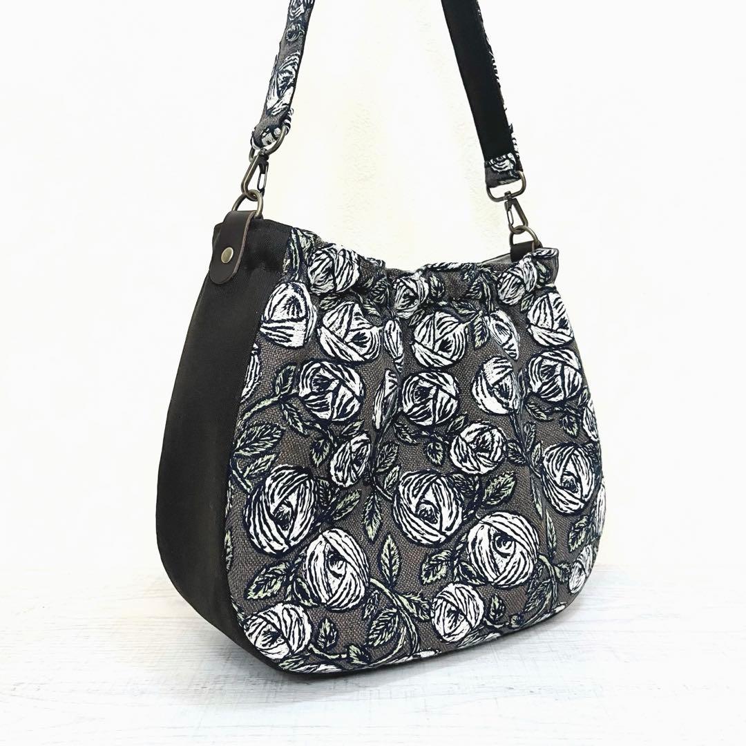 ミナペルホネン　ハンドメイド　ショルダーバッグ　rosyブラウン