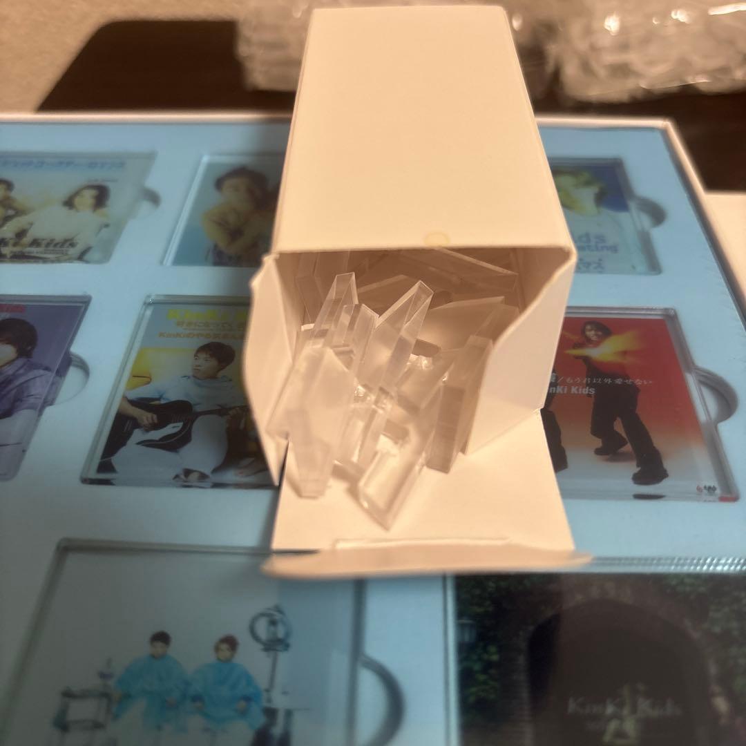 KinKi Kids 25周年 ジャケ写アクスタコレクション - メルカリ