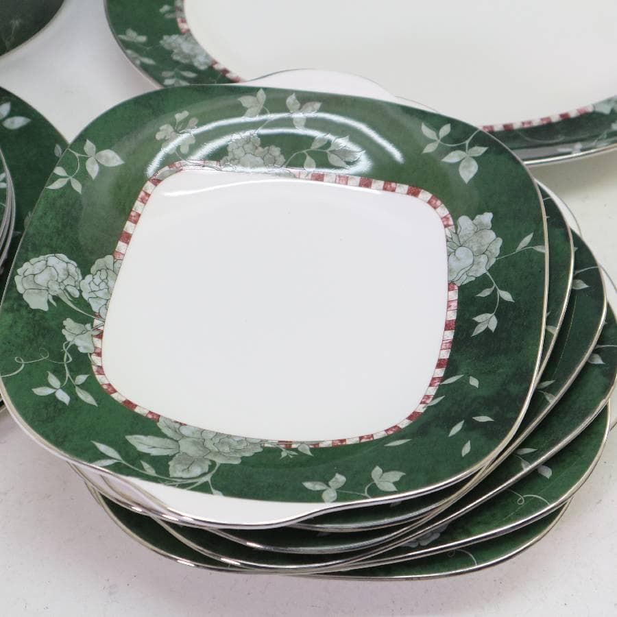 ２点まとめM12458 M11808 ウェッジウッド マンハッタン プレート他