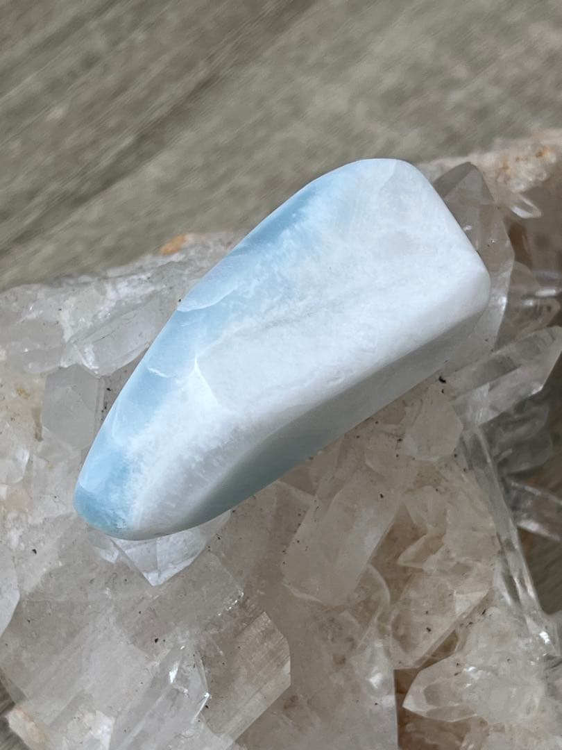 天然石☆ラリマー原石②４８mm×２１ｍｍ☆ラリマーらしい模様が美しい模様！！