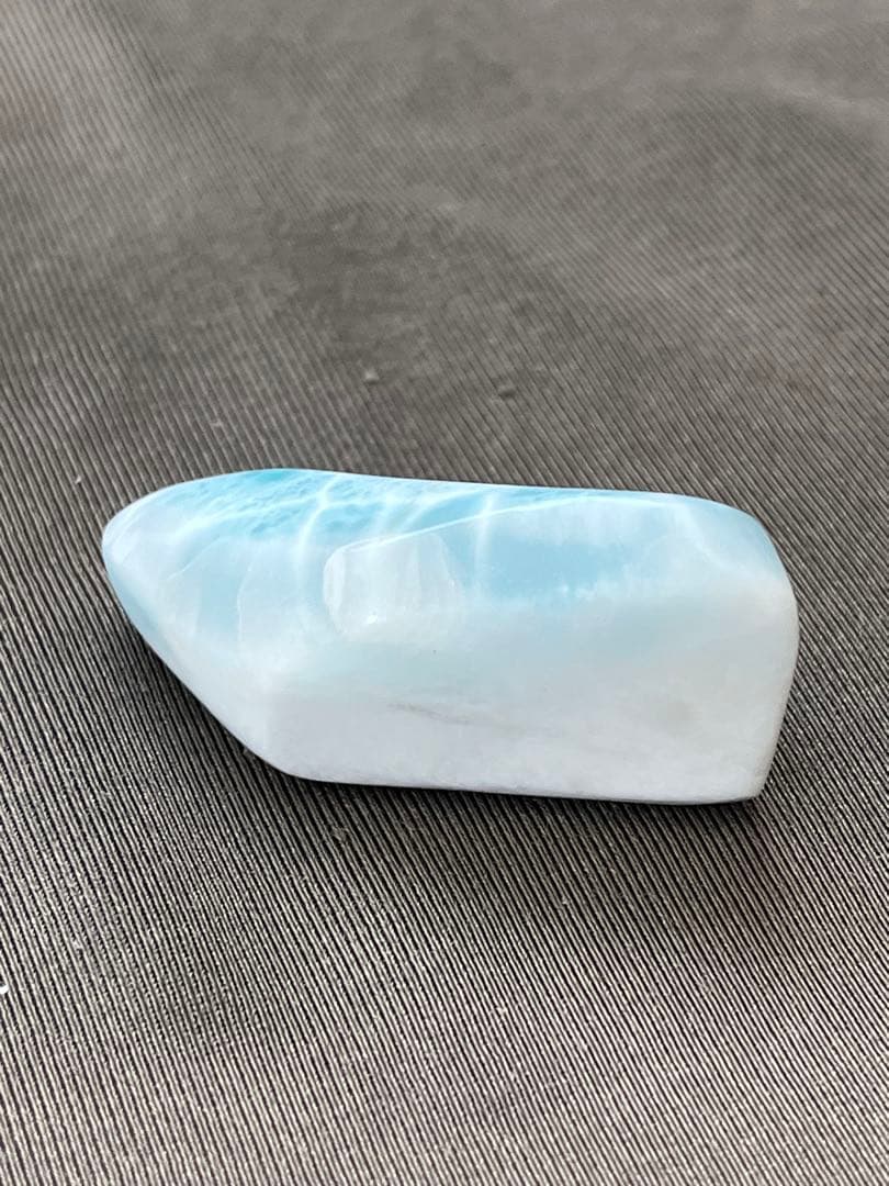 天然石☆ラリマー原石②４８mm×２１ｍｍ☆ラリマーらしい模様が美しい模様！！