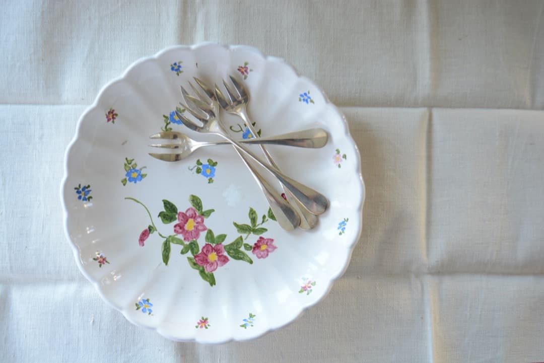 フランスアンティーク　サンタマン    ファイアンス白錫釉    プレート