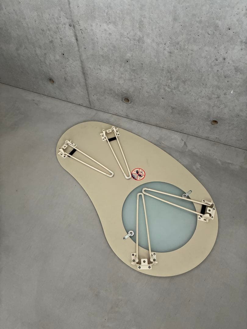 希少　スペースエイジ　アノニマス　ミッドセンチュリー　ポストモダン　テーブル