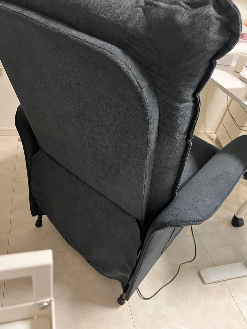 電動リクライニングソファ　1人用　ネイルチェアにも