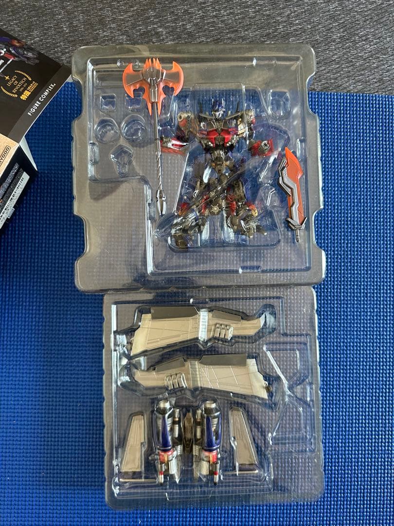 海洋堂 特撮リボルテック ジェットウイング装備オプティマスプライム