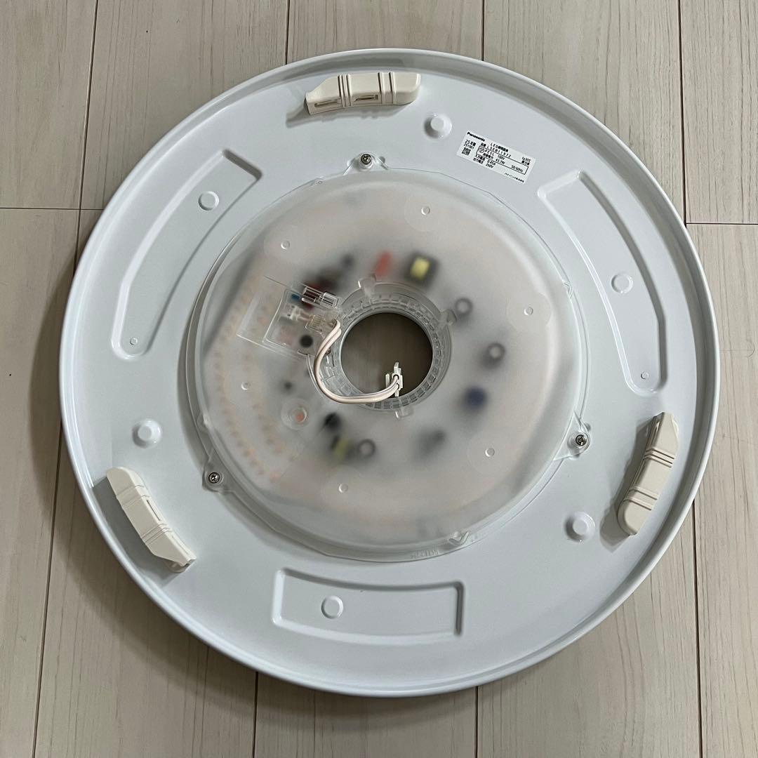 【超美品】パナソニックLEDシーリング照明10畳用2025年製LSEB1197Z