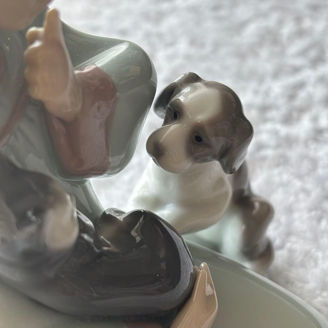 リヤドロ フィギュアリン ヴィンテージ 「ネコのお昼寝」＃5640